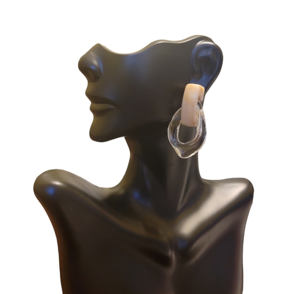 Hollow Drop Clear Earrings - Picture 9 of 9